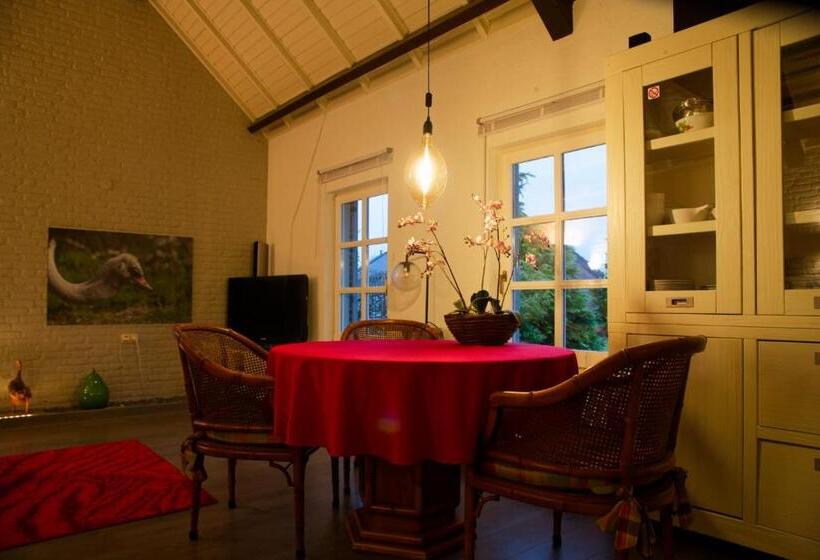 פנסיון Op De Smelen 1   43 M2