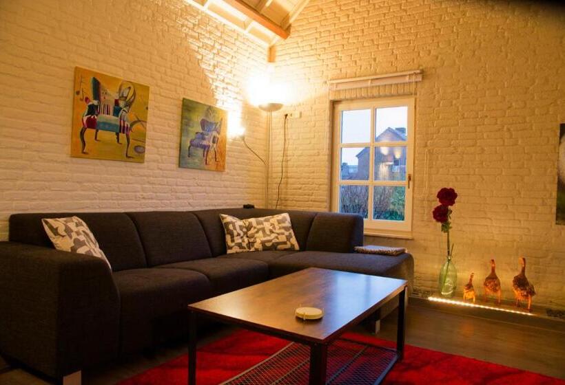 פנסיון Op De Smelen 1   43 M2