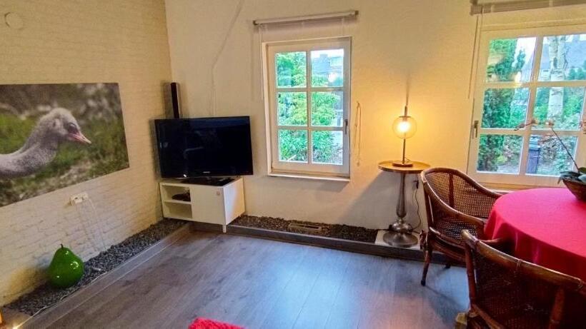 פנסיון Op De Smelen 1   43 M2