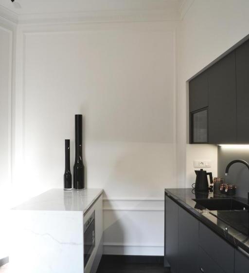 펜션 Palazzo Delle Sirene Deluxe Apartment & Boutique Rooms