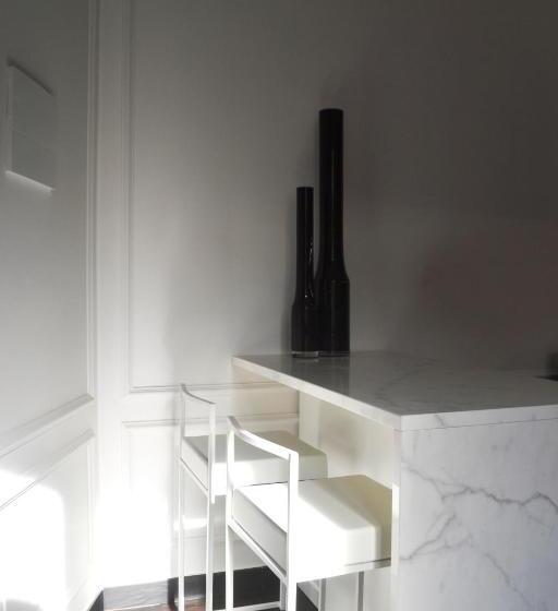 펜션 Palazzo Delle Sirene Deluxe Apartment & Boutique Rooms