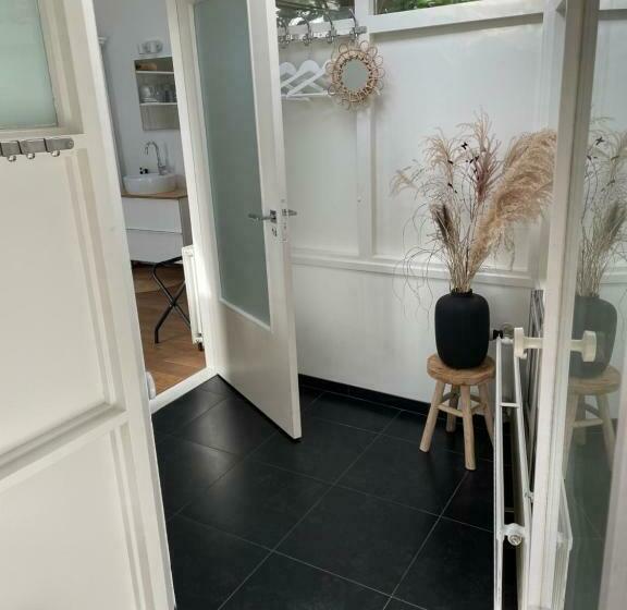 膳宿费 Prins Heerlijk