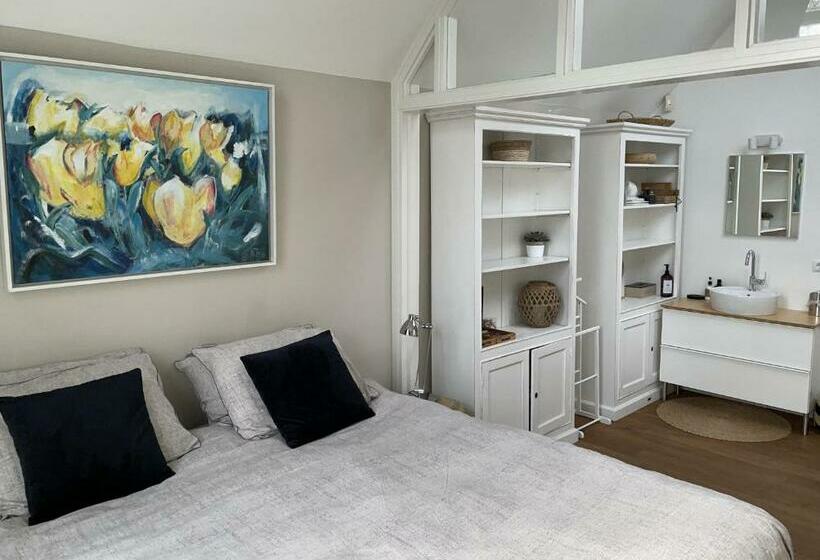 膳宿费 Prins Heerlijk