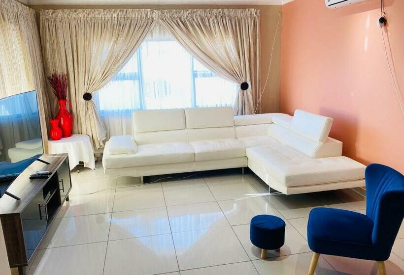 Pension (Hôtel basse catégorie) River Valley Guest House