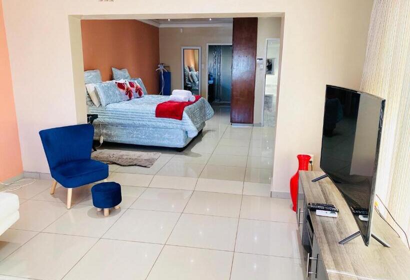 פנסיון River Valley Guest House