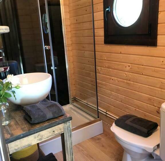 بنسيون Roulotte De Florette