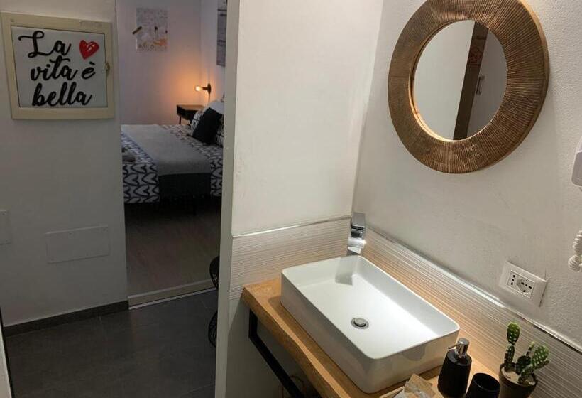 膳宿费 Sea View Life