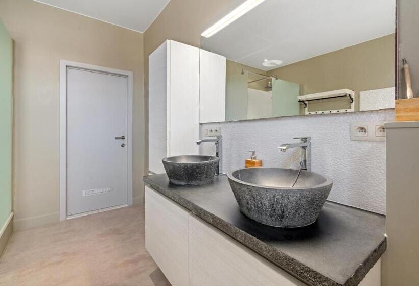 بنسيون Spacious Guest Suites Near Historic Market   5 Min Walk