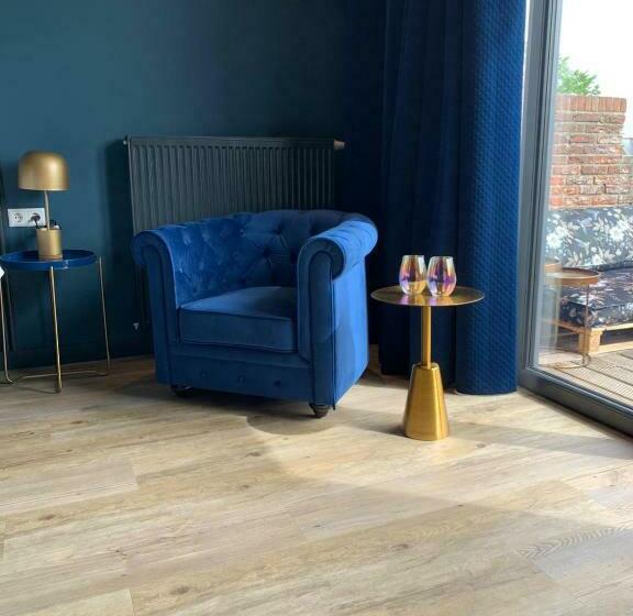 بنسيون The Rock