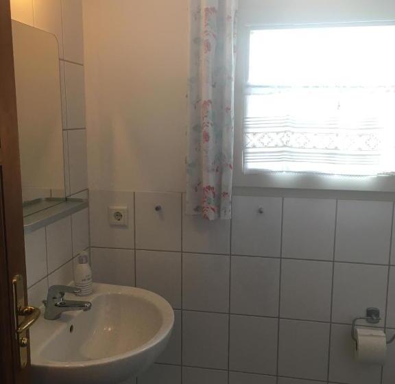 膳宿费 Villa Harmonie