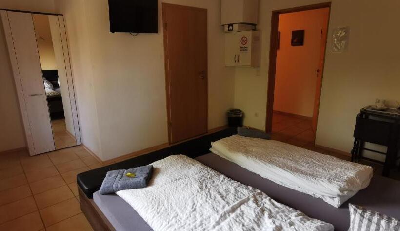 Pension Hochheimer Schlösschen