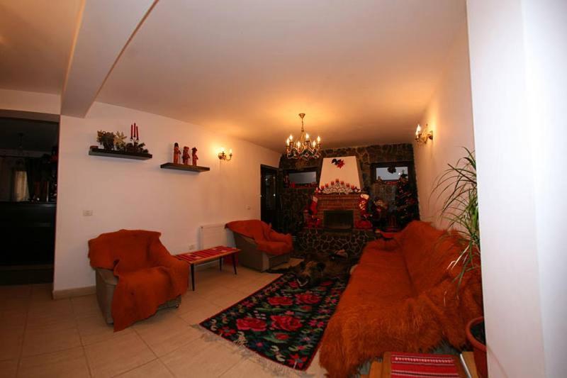 Pensiunea Poiana Uliului