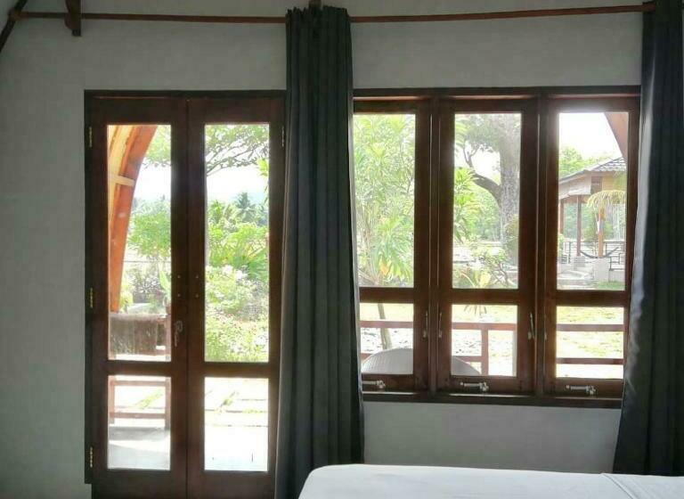 استراحتگاه Gino S Place   Guest House & Jungle Trekking