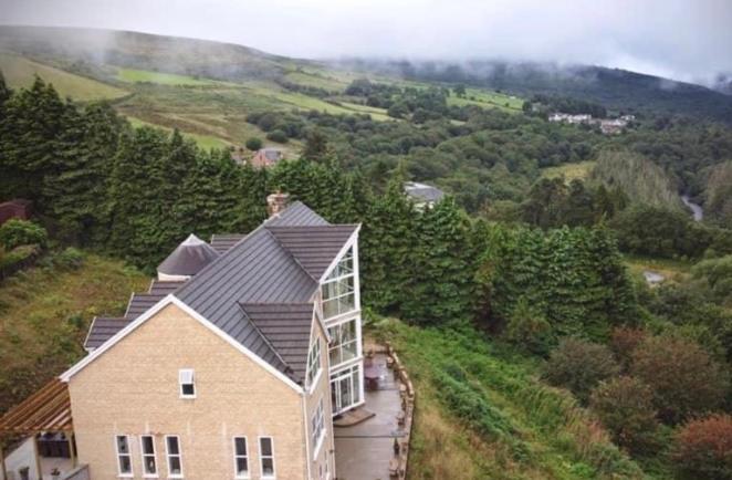 Bed and Breakfast Rowan House Bed Breakfast Main House & Self Contained Self Catering Apartment