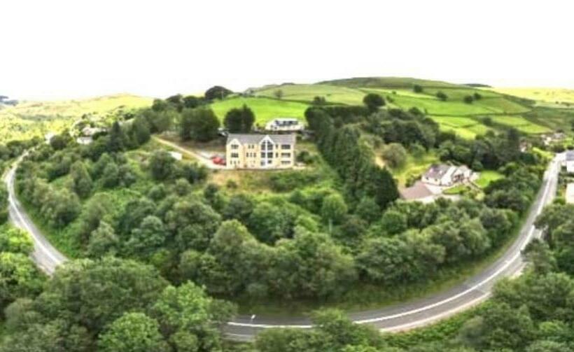 Bed and Breakfast Rowan House Bed Breakfast Main House & Self Contained Self Catering Apartment