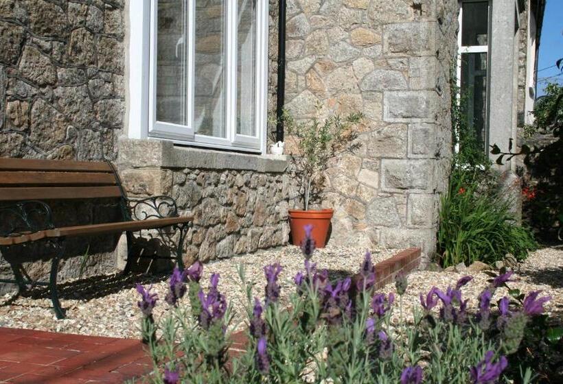 Tawburn House Boutique B & B