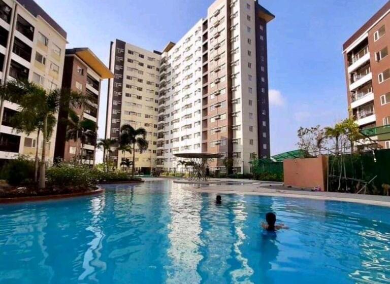 Avida Atria T2  B, Near S&r And Sm City By Denice