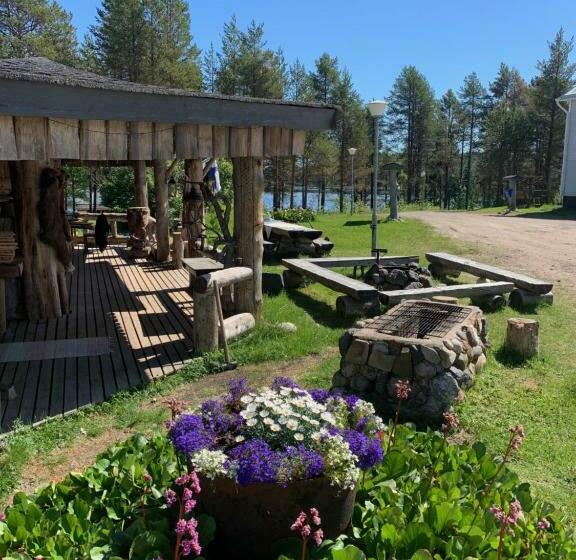 住宿加早餐  Ajakka