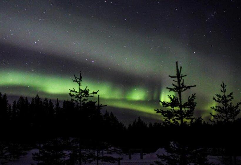 住宿加早餐  Ajakka