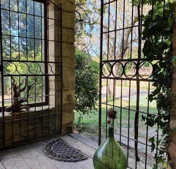 צימר Aux Berges Du Pont Du Gard