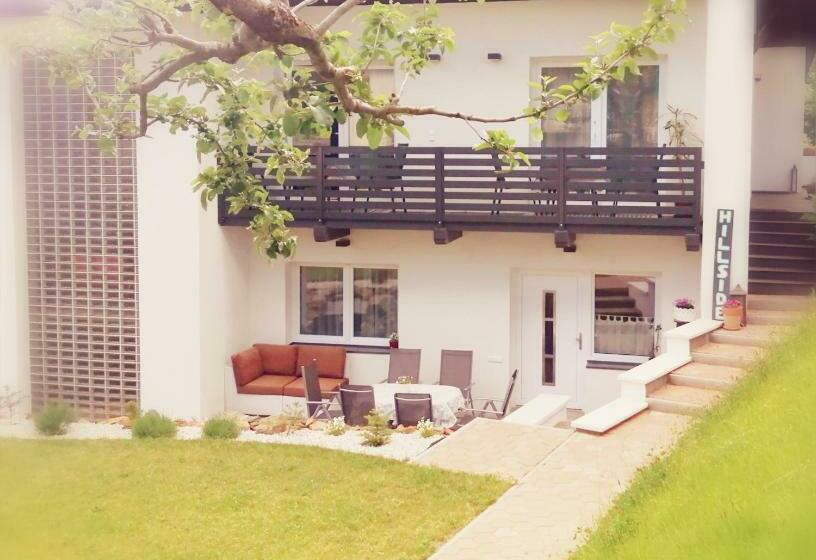 민박 Hillside Rooms