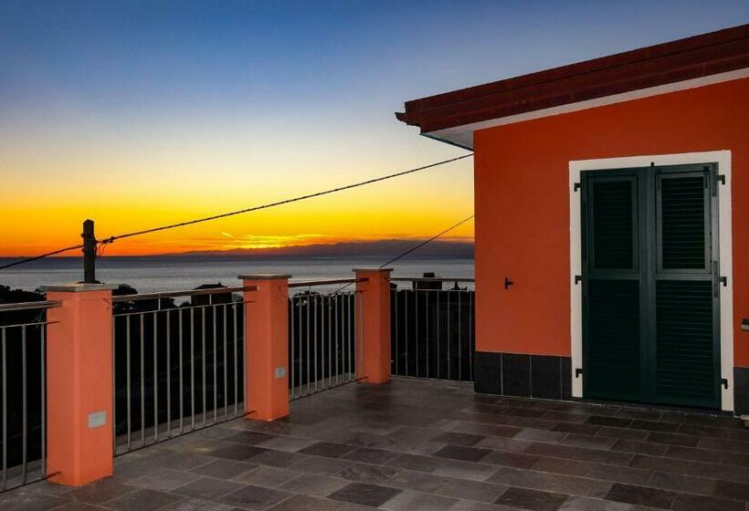 Bed and Breakfast Il Cuoco Pescatore, Ittiturismo Lecardònaie Du Pescòu