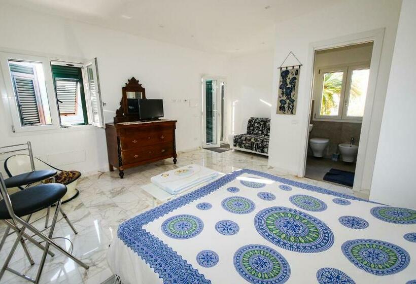 Bed and Breakfast Il Cuoco Pescatore, Ittiturismo Lecardònaie Du Pescòu