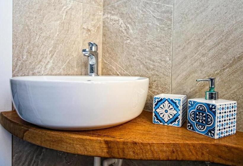 Bed and Breakfast Il Cuoco Pescatore, Ittiturismo Lecardònaie Du Pescòu