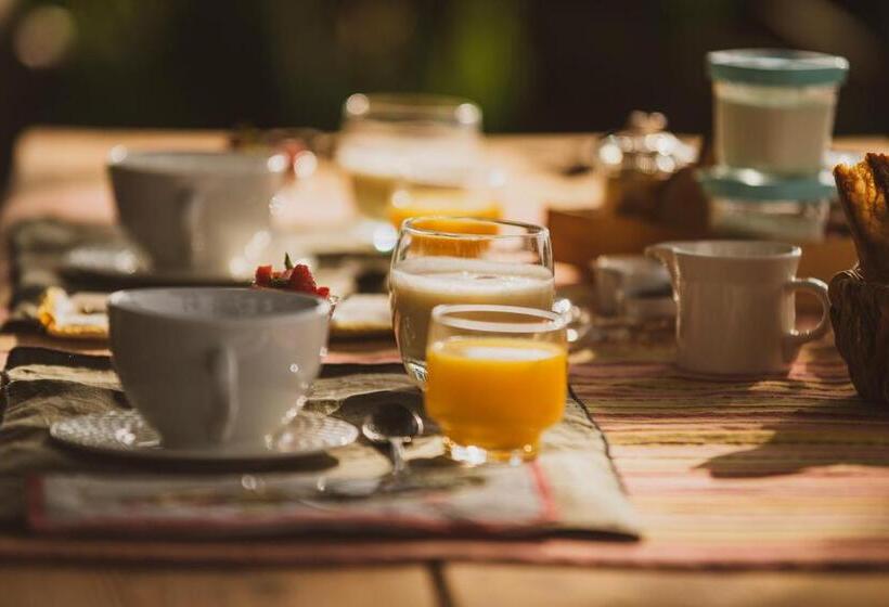 مبيت وإفطار La Douce France