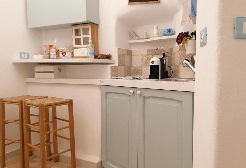 Bed and Breakfast Leavì