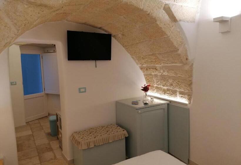 Bed and Breakfast Leavì