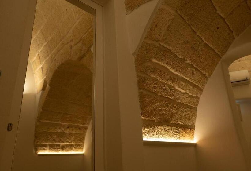 Bed and Breakfast Leavì