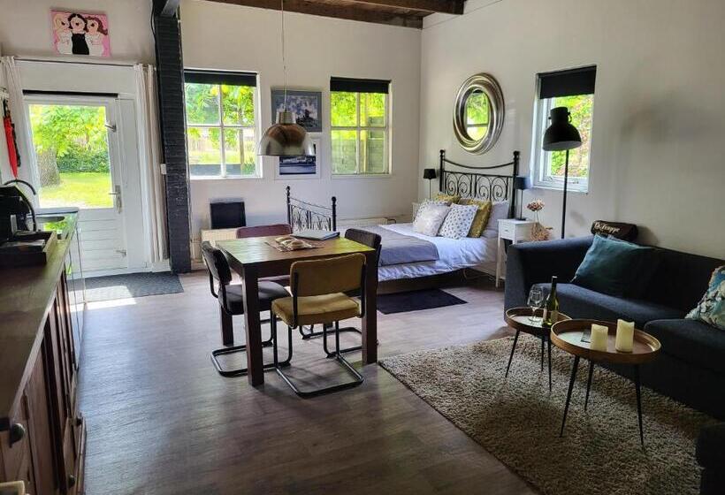 ベッドアンドブレックファースト Luxe Bloemenzicht 4 Personen, Bnb, 10 Minuten Van Zee