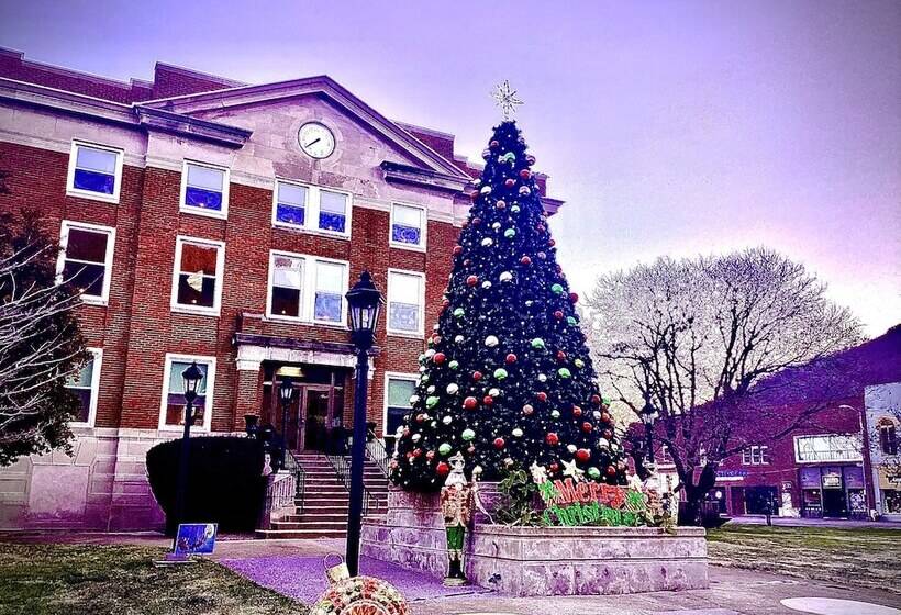 민박 Pine Mountain Inn