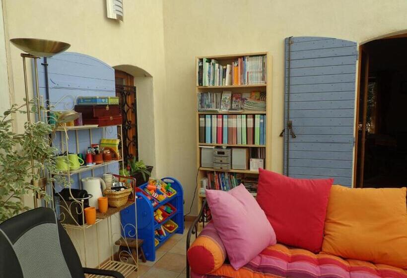 ベッドアンドブレックファースト Santolines En Provence