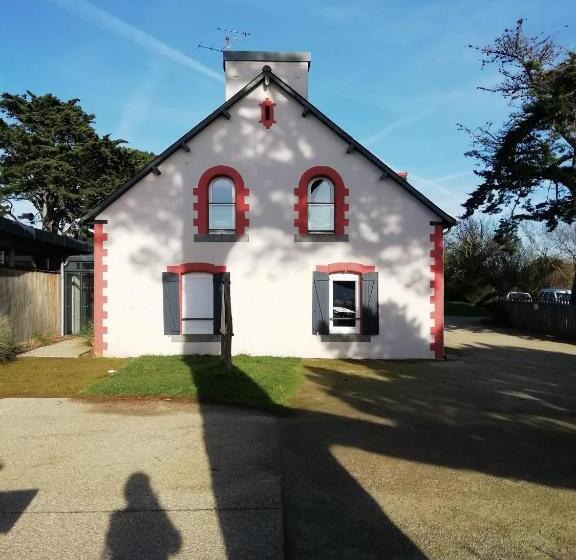 ベッドアンドブレックファースト Villa Bretonne