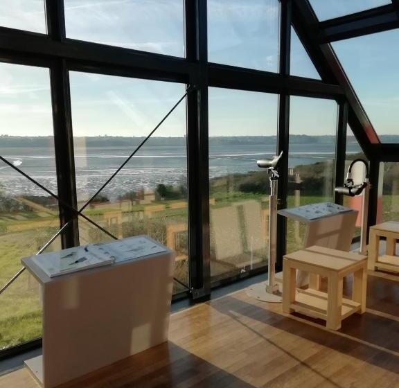 ベッドアンドブレックファースト Villa Bretonne