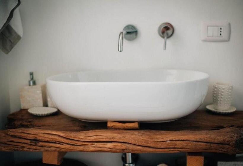 צימר Yours Trulli