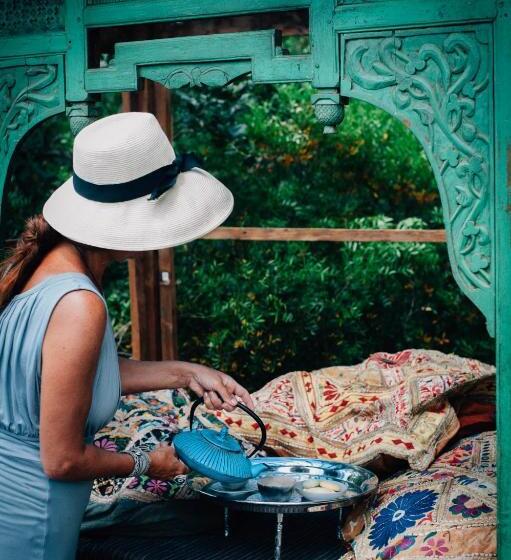 צימר Yours Trulli