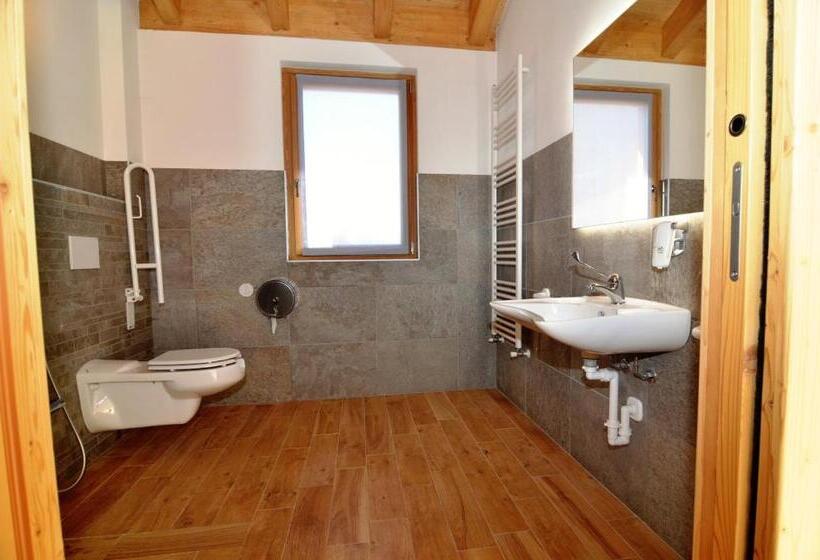 Отель Adda Vegia