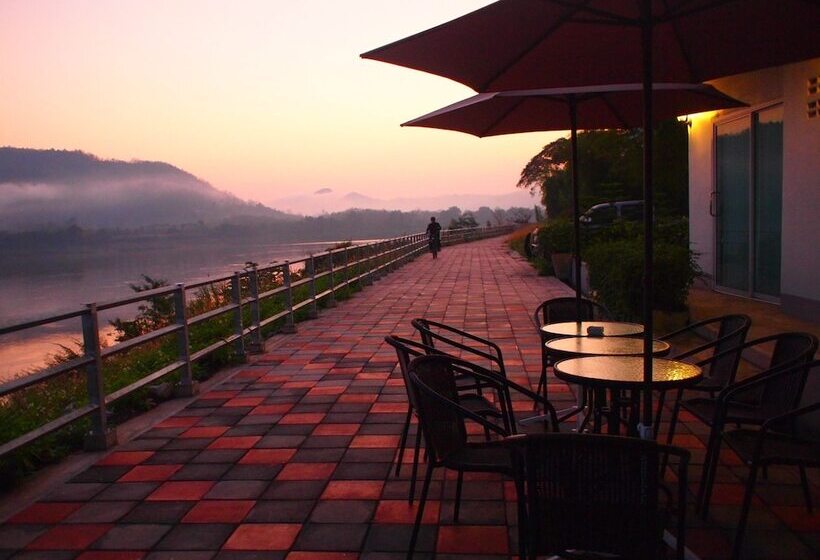 Otel Aenguy Sabey Chiangkhan Homestay