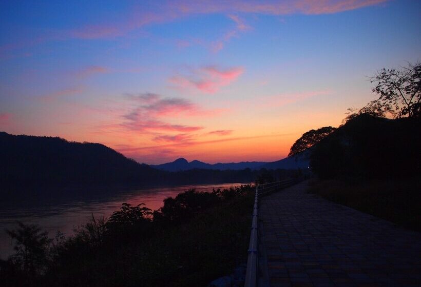 Otel Aenguy Sabey Chiangkhan Homestay