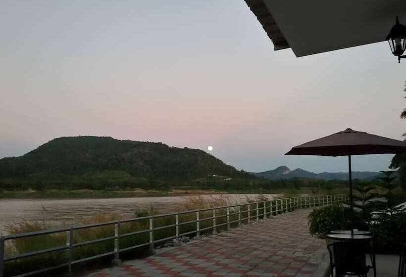 Otel Aenguy Sabey Chiangkhan Homestay