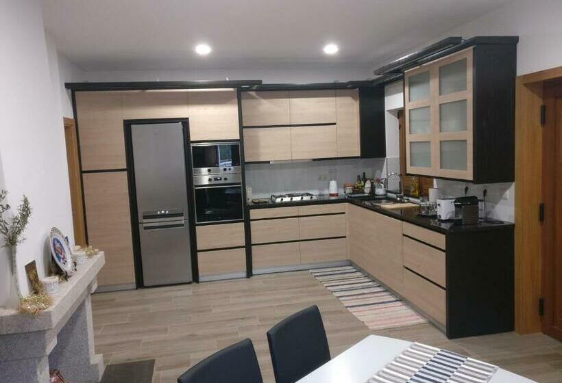 فندق Casa Das Olmedas