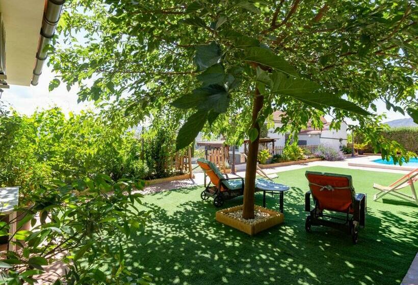 בית מלון כפרי Cortijo La Erilla