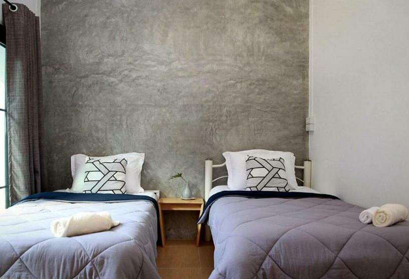 Отель Fineuphome บ้านพักเหมาหลัง 3 ห้องนอน 2 ห้องน้ำ ห้องครัว ห้องรับแขก ห้องรับประทานอาหาร พร้อมสระว่ายน้