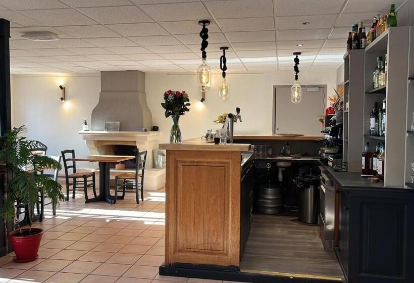 酒店 Gîte Auberge Du Midi