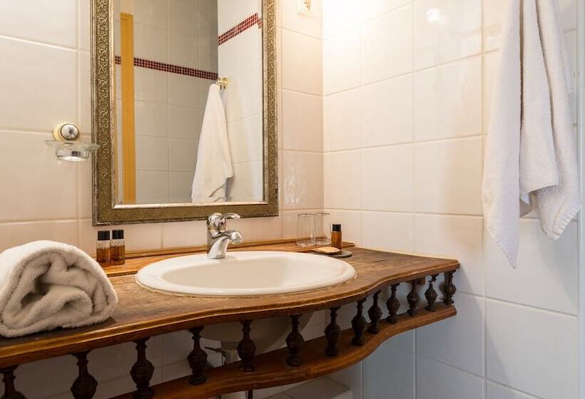 בית מלון כפרי Hôtel Mas Vidau Porte Des Alpilles