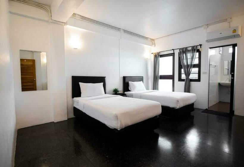 ホテル Inn My Place