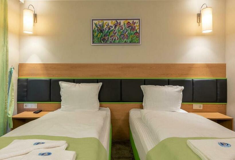 בית מלון כפרי Mobi Dick Family